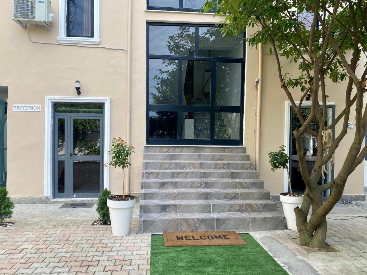 Hotel Globo Durres Exterior photo