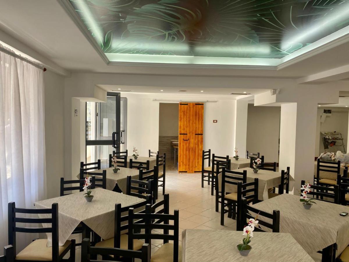 Hotel Globo Durres Exterior photo
